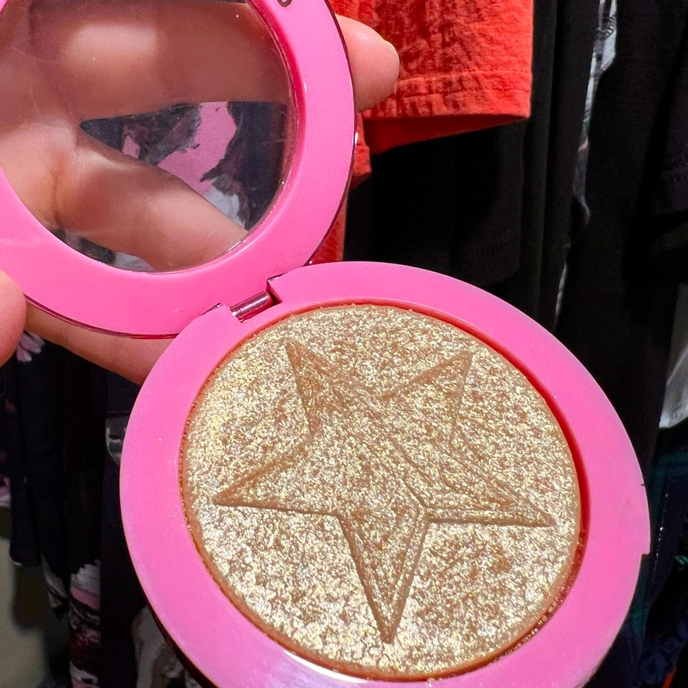 Jeffree Star Supreme Frost (used)